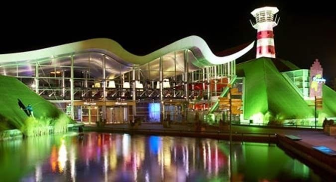 Madurodam - Entrance by night