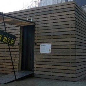 Volkenkunde - Crate 4 - Exterior