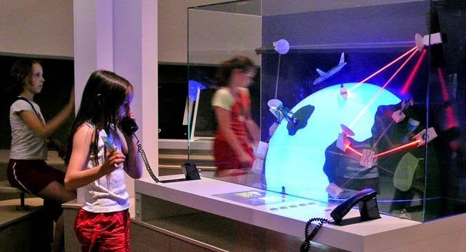 04-You-me-electricity-a-phonecall